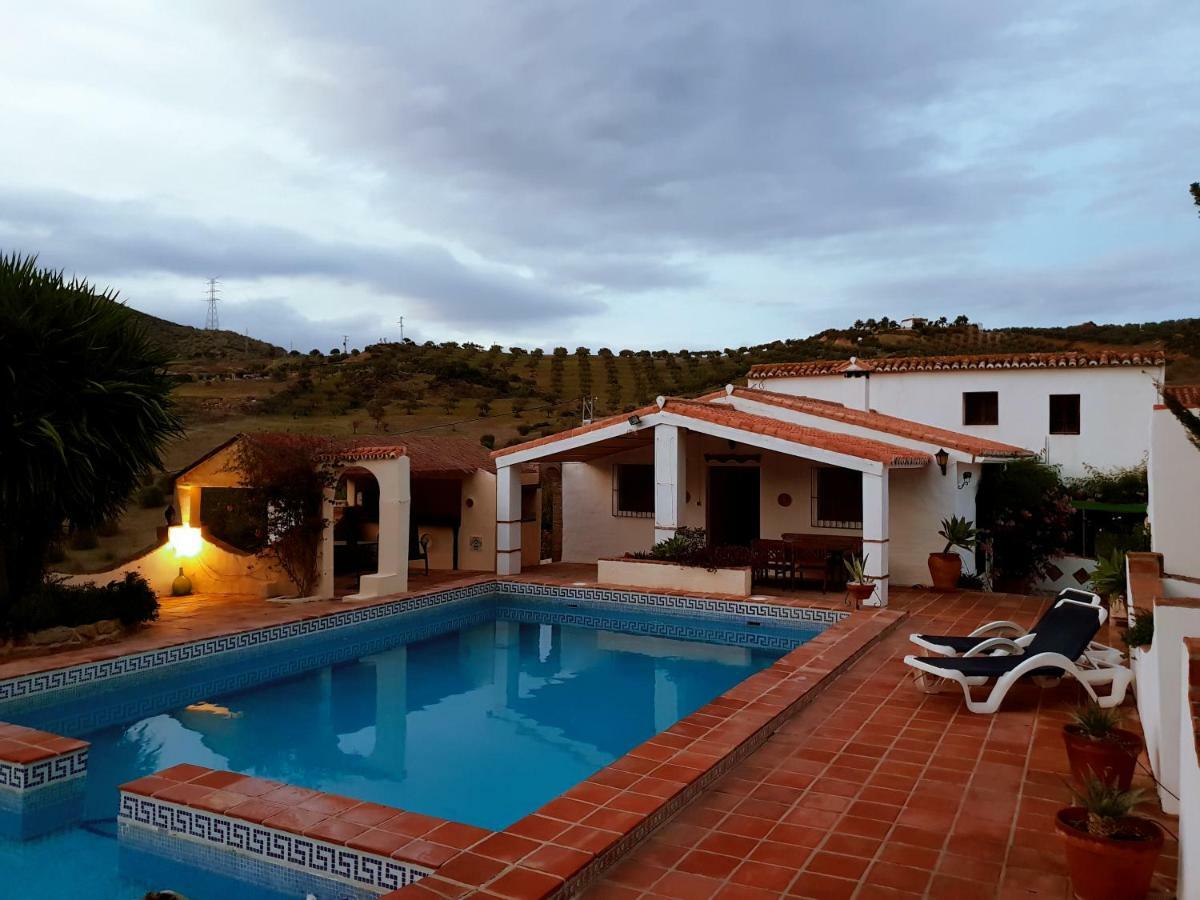 Affittacamere Casa Fuente De La Zorra Alora Esterno foto